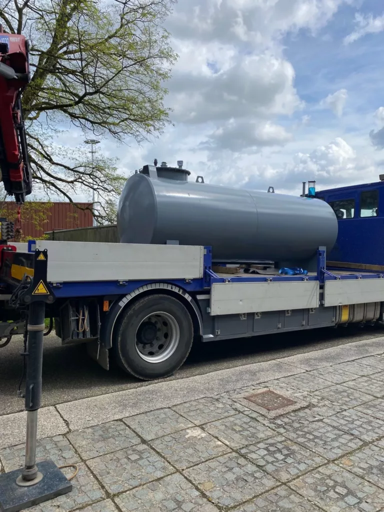 plaatsen noodtank 7000 liter Pellenberg